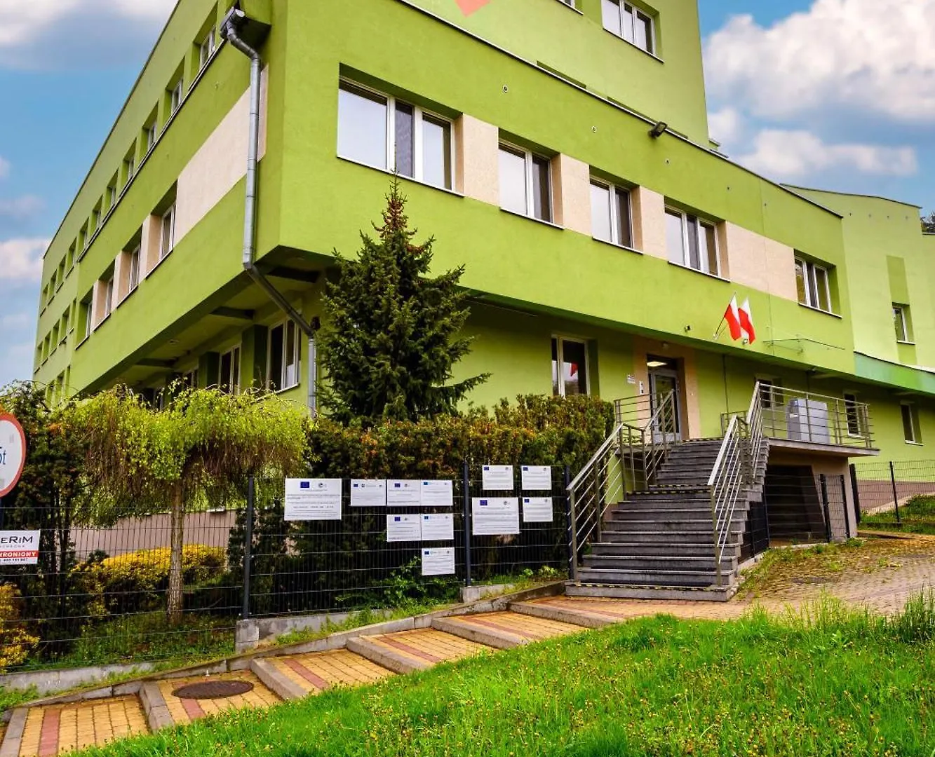 Pokoje Goscinne Modr Karniowice Hotel